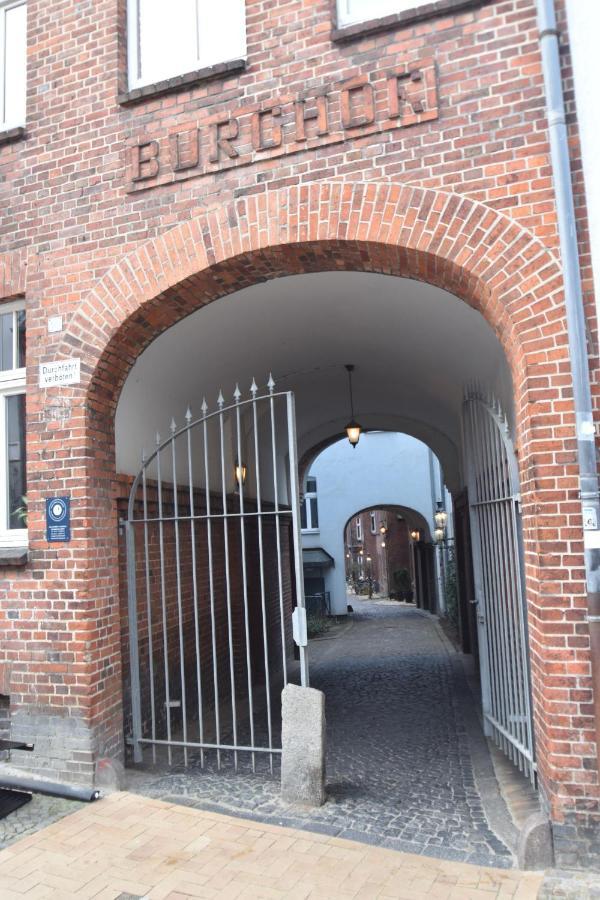 Fewo1846 - Flensburg68 - Komfortable Maisonettewohnung Fuer 6 Personen Mit Dachbalkon Im 4 Og Luaran gambar
